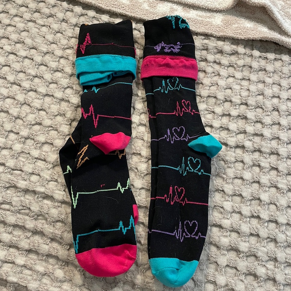 Heart rhythm compression socks
